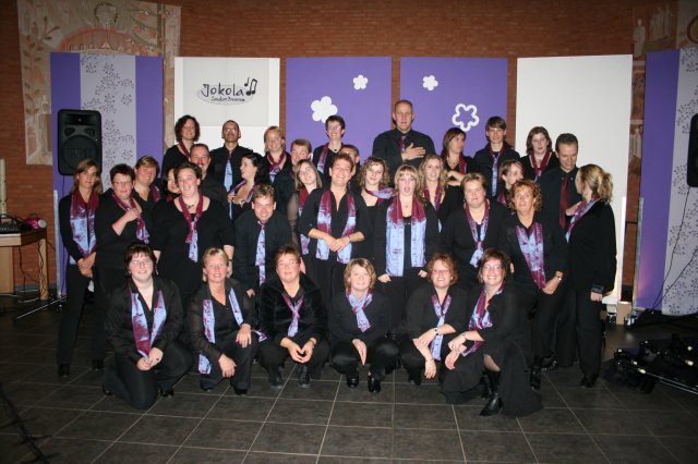 _37_20090204_2035864912